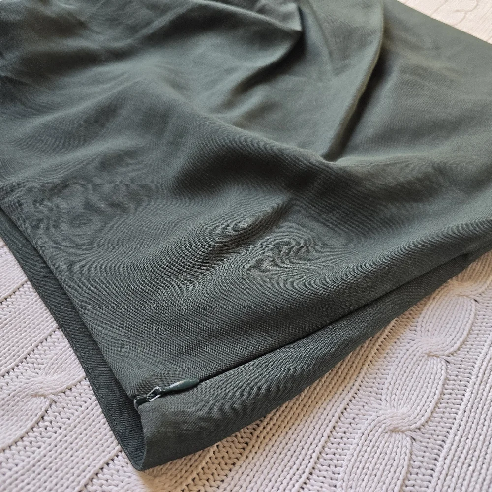 The Sei From Revolve Ruched Asymmetrical Mini Skirt Size‎ 8 Green